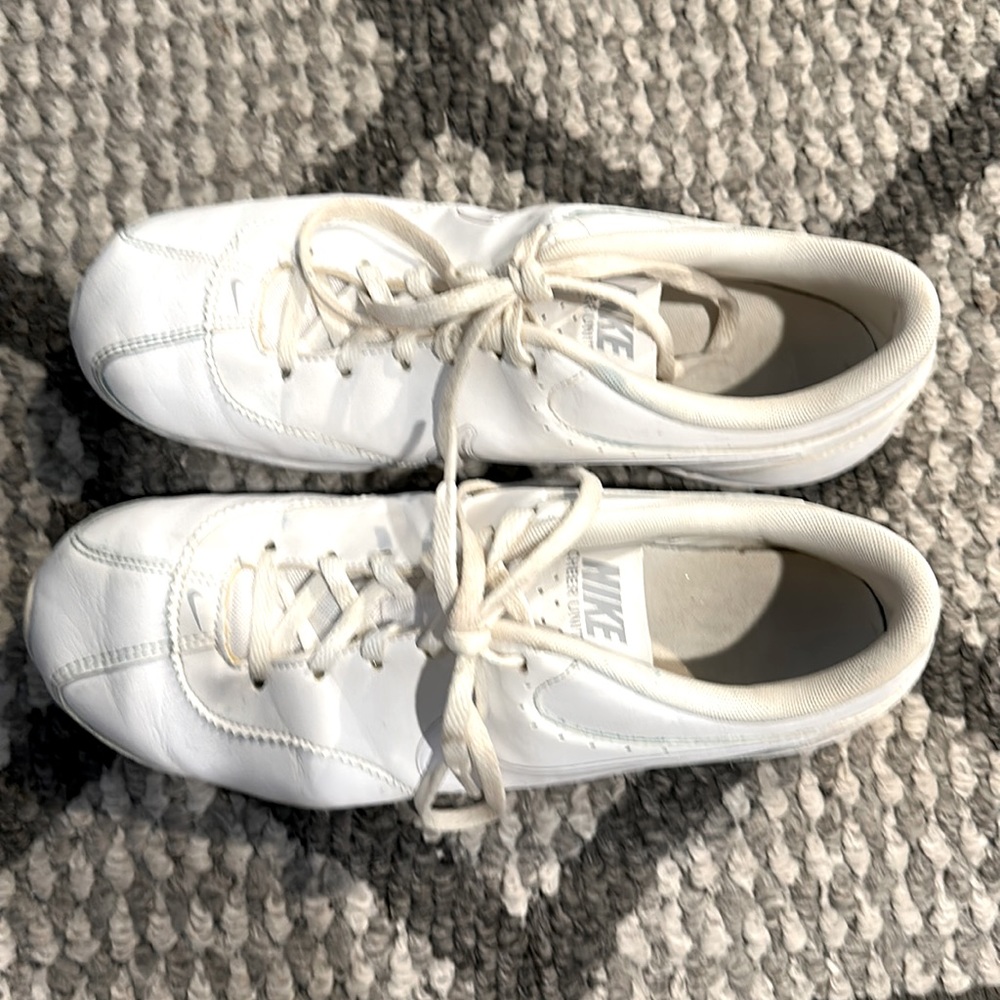 Nike Cheerleading Shoes Women’s Size 9